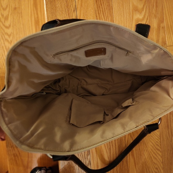 Nine West Beige and Black Shoulder Bag Purse - Picture 3 of 5